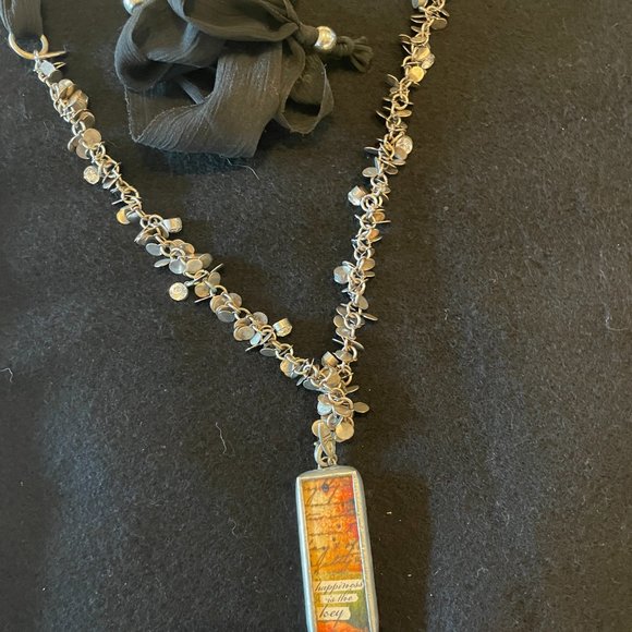 Jewel Kade Ribbon Necklace with Key Charm - Picture 2 of 2